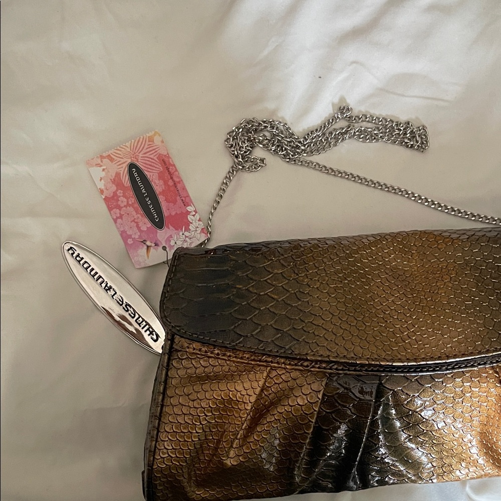 Chinese Laundry Metallic Brown and Black Clutch - Picture 3 of 7